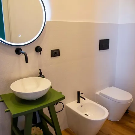 Centro, Italia ,sicilia, Orgahome * Catania